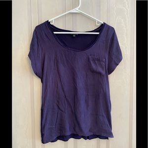T-shirt.